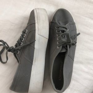 grey supergas